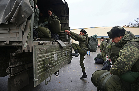 Rostovská oblast. Mobilizovaní branci odjídjí na frontu. (31. íjna 2022)