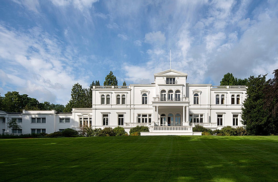Hammerschmidtova vila v nmeckém Bonnu je oficiálním sídlem spolkového...