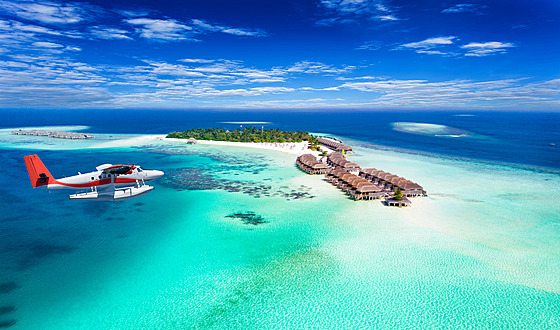 Cestovatelský newsfilter: Maledivy slaví a Nový Zéland je bez omezení