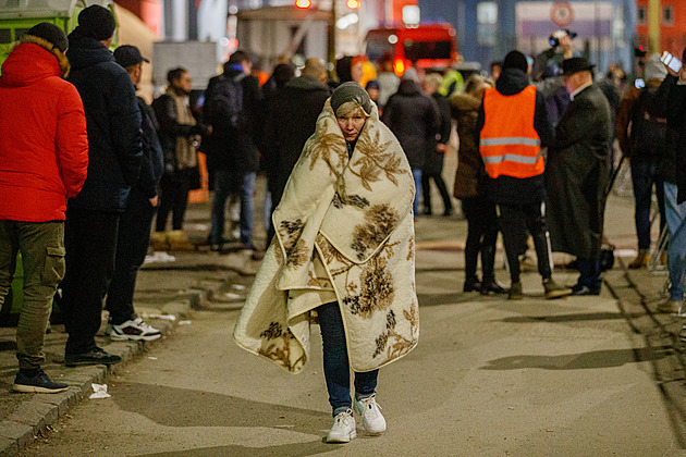 Příspěvek za ubytování uprchlíků u sebe doma bude i příští rok, zvažuje vláda