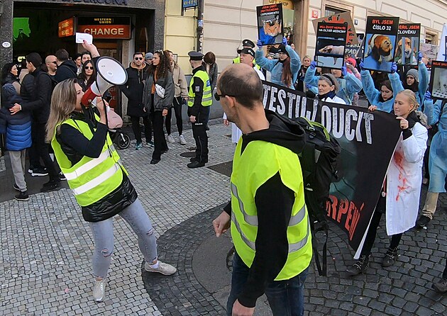 Pochod za vdu bez zvíat 2022 (Praha, 12.11.22)