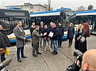 Do msta Konotop na Ukrajin vyjelo sedm autobus z Ostravy. (10. listopadu...