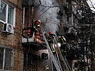 Zásah hasi v Kyjev po ruském útoku. (15. listopadu 2022)