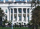 Vnuka prezidenta Bidena se vdala na zahrad Bílého domu.