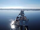Zniený Antonivský most na ece Dnpr (15. listopadu 2022)