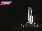 Raketa SLS s lodí Orion pi plánovaném zastavení odpoítávání ped startem k...