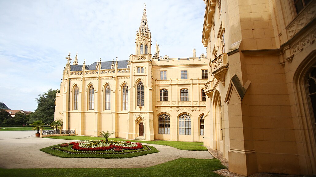 Zámek Lednice je souástí Lednicko-valtického areálu, památky UNESCO. Jeho...