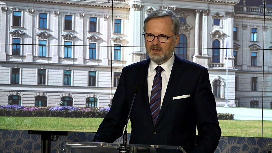 �esku �ádné nebezpe�í nehrozilo, �ekl v reakci na pád rakety na Polsko Fiala