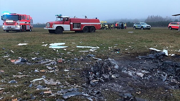 Na Českolipsku spadlo malé letadlo a zemřel jeden člověk. (12. listopadu 2022)