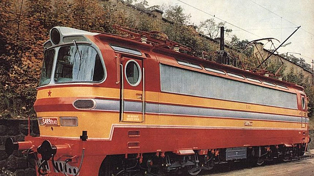 Lokomotiva řady S489.0 zvaná Laminátka