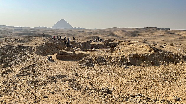 Ptahepsesova hrobka vsevern Sakke je severn od slavn Stupovit pyramidy, kter je vEgypt nejstar a pat nemn slavnmu panovnkovi Doserovi.