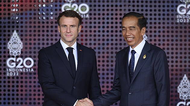 Francouzsk prezident Emmanuel Macron na summitu G20 na ostrov Bali (15. listopadu 2022)