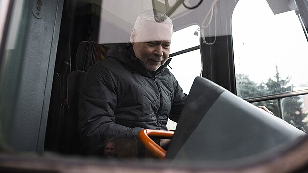 V Charkov zahjila provoz prvn z tramvaj, kter mstu daroval prask dopravn podnik. (10. listopadu 2022)