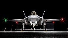 Letouny F-35 páté generace, o které má zájem eská republika