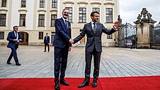 Premiér Petr Fiala vítá francouzského prezidenta Emmanuela Macrona na... | na serveru Lidovky.cz | aktuální zprávy