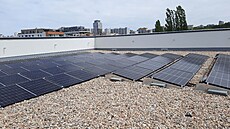 Pokrytí stechy radnice fotovoltaickou elektrárnou