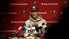 Tom Brady na tiskové konferenci Tampa Bay Buccaneers p�ed zápasem v Mnichov�