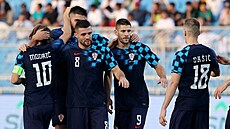 Chorvat�tí fotbalisté slaví gól.