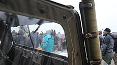 Protest na leti�tní plo�e proti zamý�lené stavb� gigafactory a zru�ení leti�t�...