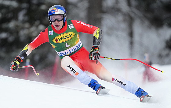 výcarský lya Marco Odermatt vyhrál v Lake Louise superobí slalom.