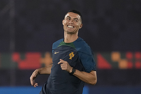 Cristiano Ronaldo trénuje poprvé jako volný hrá. S portugalskou reprezentací...