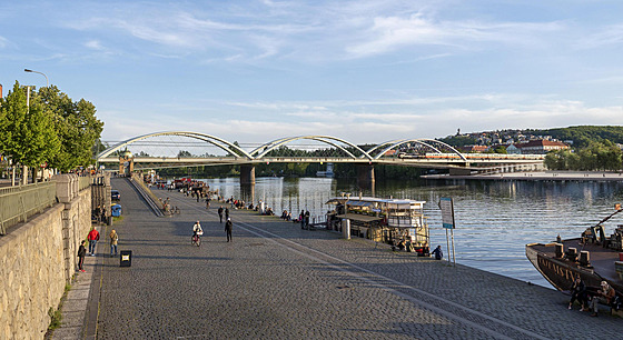 Vizualizace vítězného návrhu nového mostu na Výtoni (23. listopadu 2022)