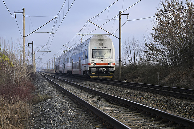 Začala modernizace posledního úseku tratě mezi Prahou a Lysou nad Labem