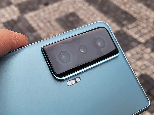 Skládačka od Honoru míří do Evropy. Chce zatopit Samsungu
