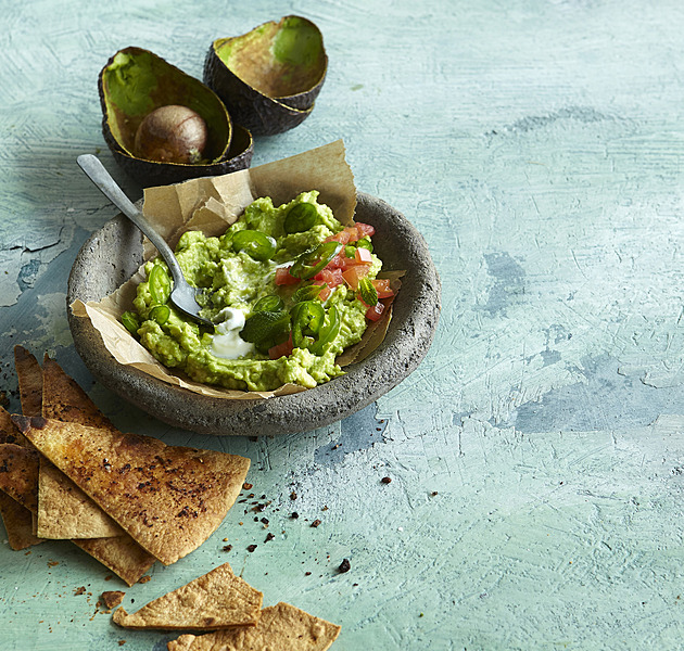 Guacamole: Jednoduchý recept z avokáda, rajčat a limetky