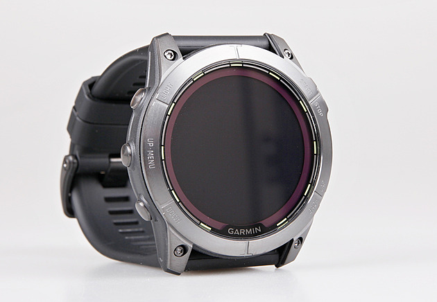 Chytré hodinky s extrémní výdrží. Prohlédněte sil Enduro 2 od Garminu