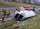 Dopravn nehoda na dlnici D6 u sjezdu na Nov Sedlo na Sokolovsku. (28....