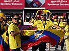 Píznivci ekvádorské reprezentace ped zahajovacím zápasem MS 2022 v Kataru s...