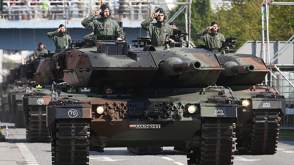 U� nyní má Polsko víc tank� i houfnic ne� N�mecko nebo Francie.