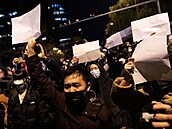 Urumči. Protesty proti čínské politice nulového covidu (28. listopadu 2022)