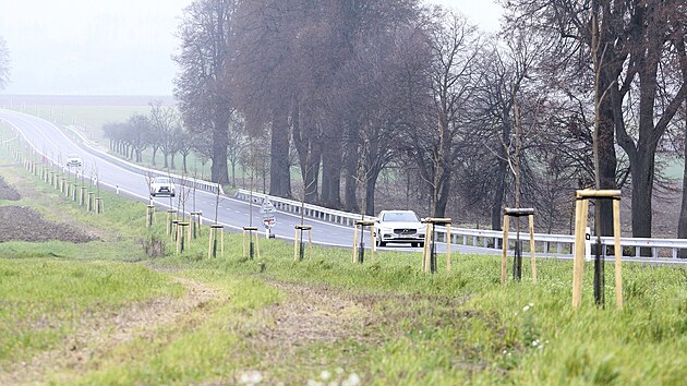 Už téměř měsíc jezdí řidiči po vylepšené silnici číslo II/353 mezi Stájí a Zhoří.