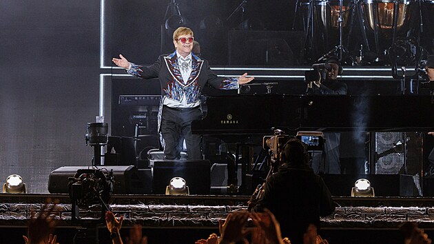 Elton John na posledním americkém koncertě
