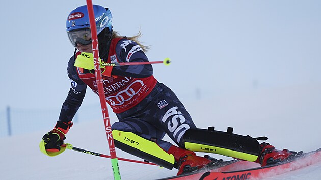 Mikaela Shiffrinov v prvnm nedlnm kole slalomu v Levi.