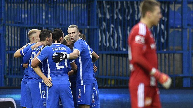 Liberet fotbalist se raduj v pohrovm utkn proti Olomouci.