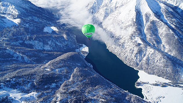 Dny let� balonem u jezera Achensee.