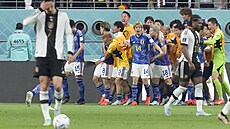 Gólová radost japonských fotbalist.
