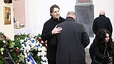Poslední rozloučení s Jaromírem Jágrem starším se konalo v kostele Nanebevzetí...