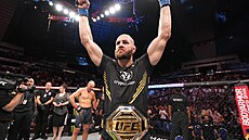 Jiří Procházka se v červnu stal novým šampionem polotěžké váhy UFC.