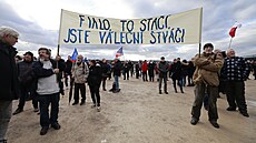 Demonstrace proti vlád Petra Fialy v Praze na Letné. (26. listopadu 2022)