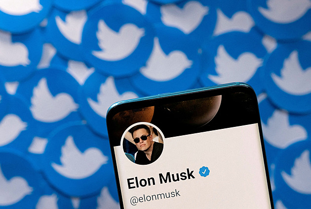 Twitter odstřihl účty elitním novinářům, sdíleli data o poloze šéfa sítě Muska