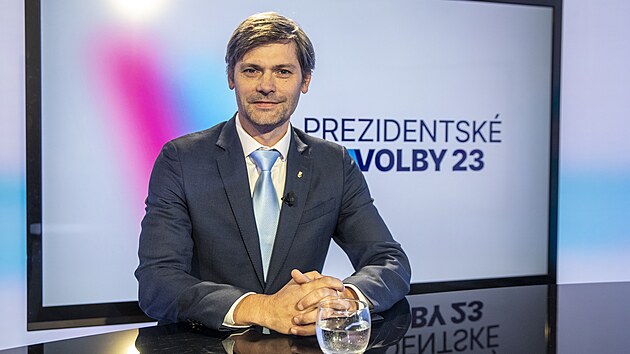 Hostem poadu Rozstel je sentor a kandidt na prezidenta MarekHiler. (30. listopadu 2022)