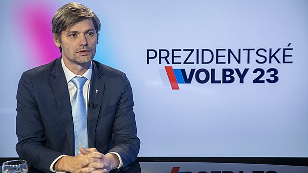 Hostem poadu Rozstel je sentor a kandidt na prezidenta MarekHiler. (30. listopadu 2022)