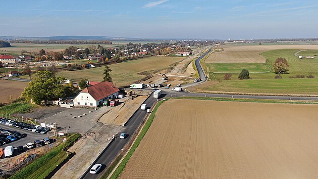 Za��tek obchvatu u b�val�ho motorestu Zavadilka.