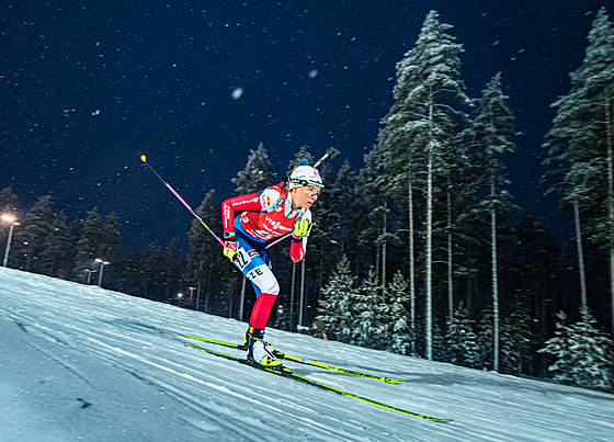 Markéta Davidová na trati stíhacího závodu v Kontiolahti