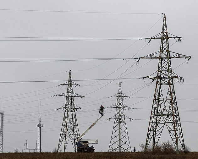 Elektřina v Česku zůstala v přepočtu na kupní sílu nejdražší v Evropské unii
