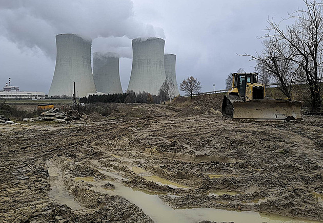 České jaderné elektrárny loni vyrobily méně elektřiny, obě procházejí modernizací